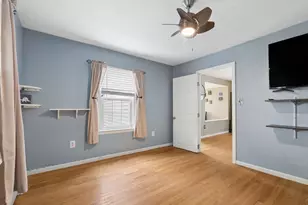 70 Mirror Lake Ave, Norfolk, MA 02056 - Photo 16