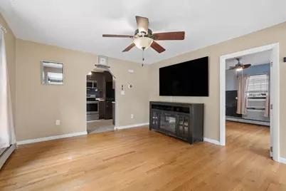 70 Mirror Lake Ave, Norfolk, MA 02056 - Photo 12