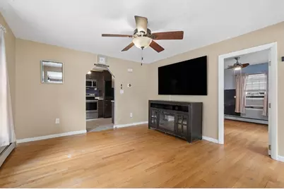 70 Mirror Lake Ave #70, Norfolk, MA 02056 - Photo 12