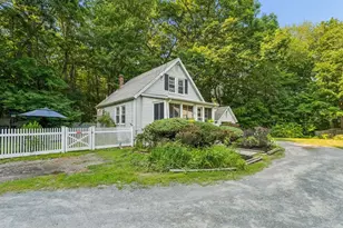 70 Mirror Lake Ave, Norfolk, MA 02056 - Photo 26