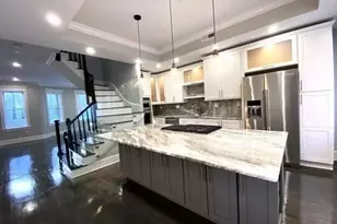 209 Green St, Cambridge, MA 02139 - Photo 6