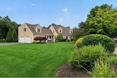 72 Beckford Farm Road, Hanover, MA 02339 - Photo 2
