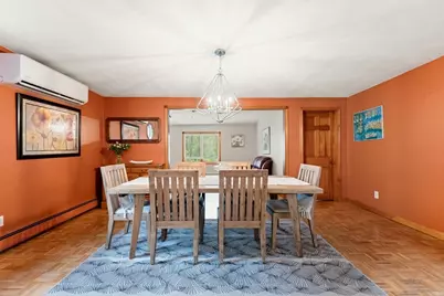 48 Valley St, Wakefield, MA 01880 - Photo 8