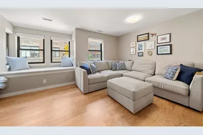 376 Commercial Street #2B, Boston, MA 02109 - Photo 4