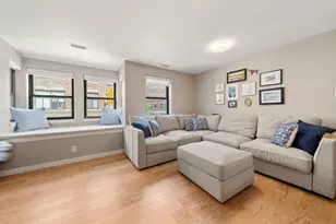376 Commercial St, Boston, MA 02109 - Photo 4