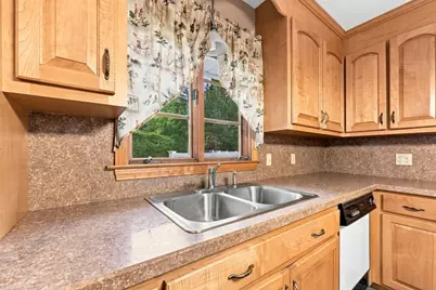 774 Shaker Rd, Longmeadow, MA 01106 - Photo 4