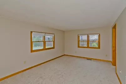 164 Barbara St, Westfield, MA 01085 - Photo 22