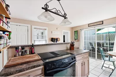 113 Temple St, Whitman, MA 02382 - Photo 12