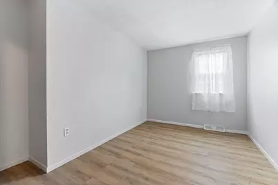 801 Washington St #8, Pembroke, MA 02359 - Photo 18
