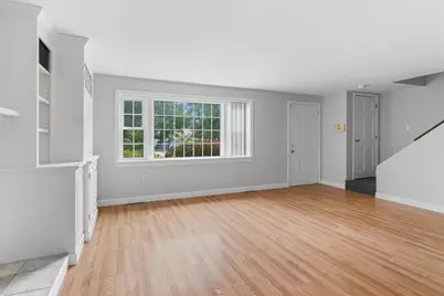 801 Washington St #8, Pembroke, MA 02359 - Photo 6