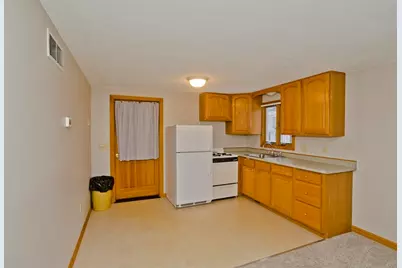 164 Barbara St, Westfield, MA 01085 - Photo 24