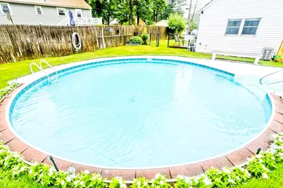 164 Barbara St, Westfield, MA 01085 - Photo 4