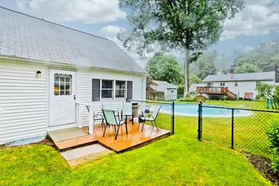 164 Barbara St, Westfield, MA 01085 - Photo 6