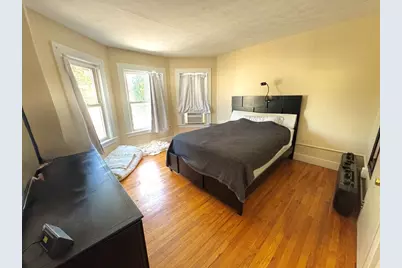 55 Northampton St, Easthampton, MA 01027 - Photo 18