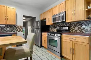 23 Chestnut St, Chelsea, MA 02150 - Photo 6