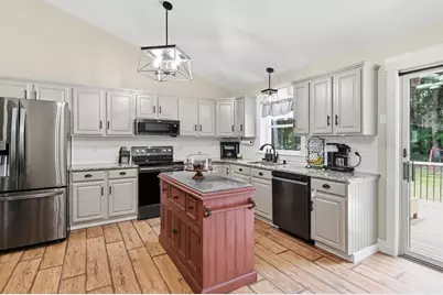 178 County Rd, Southampton, MA 01073 - Photo 10