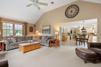 15 Little Tree Rd, Medway, MA 02053 - Photo 14