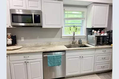 79 Edson St, Brockton, MA 02302 - Photo 8