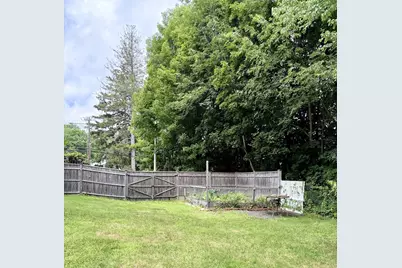 79 Edson St, Brockton, MA 02302 - Photo 22