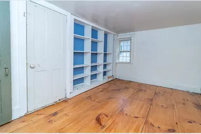 6 Spring St, Amesbury, MA 01913 - Photo 22
