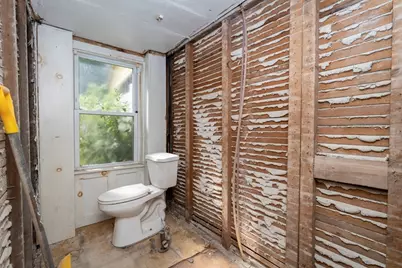 6 Spring St, Amesbury, MA 01913 - Photo 24