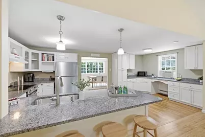92 Lovering Street, Medway, MA 02053 - Photo 8
