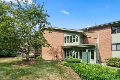980 Plain St #14, Marshfield, MA 02050 - Photo 1