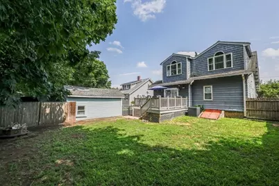 21 Willow St, Brockton, MA 02301 - Photo 36