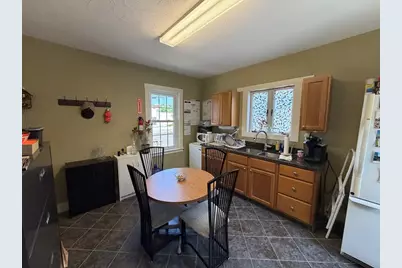 661 South St W, Raynham, MA 02767 - Photo 22