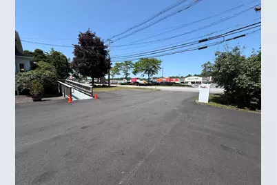 661 South St W, Raynham, MA 02767 - Photo 6