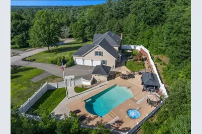 256 Hillcrest Rd, Marshfield, MA 02050 - Photo 2