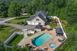 256 Hillcrest Rd, Marshfield, MA 02050 - Photo 2