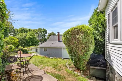 227 Fulton St, Medford, MA 02155 - Photo 38
