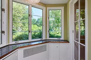 15 Barrett Pl, Northampton, MA 01060 - Photo 8