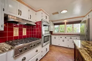 15 Barrett Pl, Northampton, MA 01060 - Photo 16