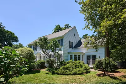 15 Barrett Place, Northampton, MA 01060 - Photo 2