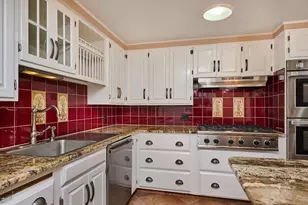15 Barrett Pl, Northampton, MA 01060 - Photo 14