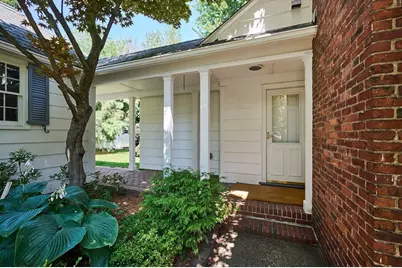 15 Barrett Place, Northampton, MA 01060 - Photo 32