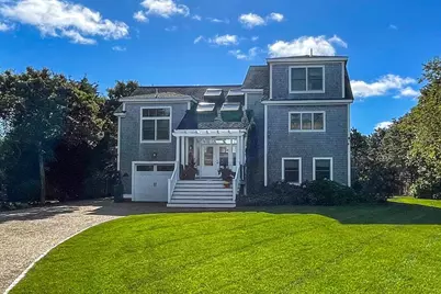 7 Katama Dr, Edgartown, MA 02539 - Photo 38