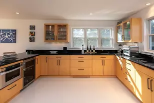 7 Katama Dr, Edgartown, MA 02539 - Photo 12