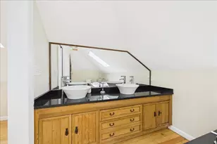 52 Boutwell St, Boston, MA 02122 - Photo 32