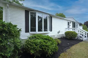 24 Leisurewoods Dr, Rockland, MA 02370 - Photo 2