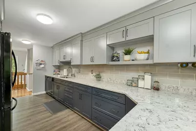 30 Woodland Park Dr #30, Haverhill, MA 01830 - Photo 6