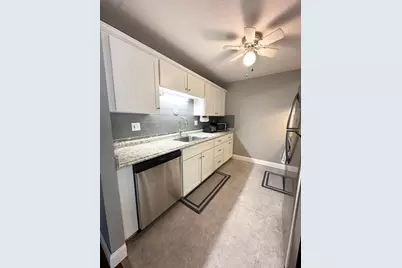 3 Greenbriar Drive #204, North Reading, MA 01864 - Photo 8