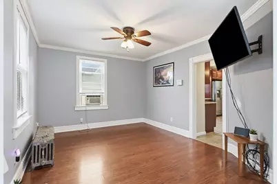 43 Hampden St, Ludlow, MA 01056 - Photo 6