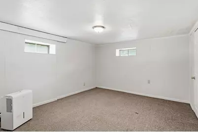 43 Hampden St, Ludlow, MA 01056 - Photo 30