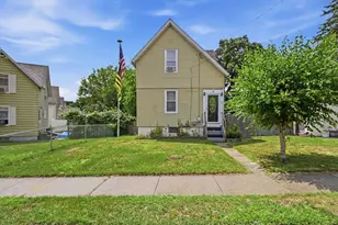 43 Hampden St, Ludlow, MA 01056 - Photo 1