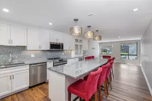 100 Ledgewood Dr, Stoneham, MA 02180 - Photo 1