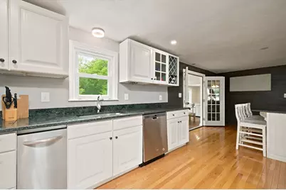 456 North St, Bridgewater, MA 02324 - Photo 8