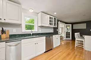 456 North St, Bridgewater, MA 02324 - Photo 8